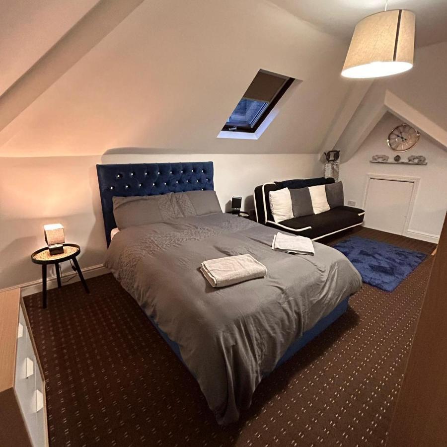 Apartment Bv Comfy Attic At Deighton