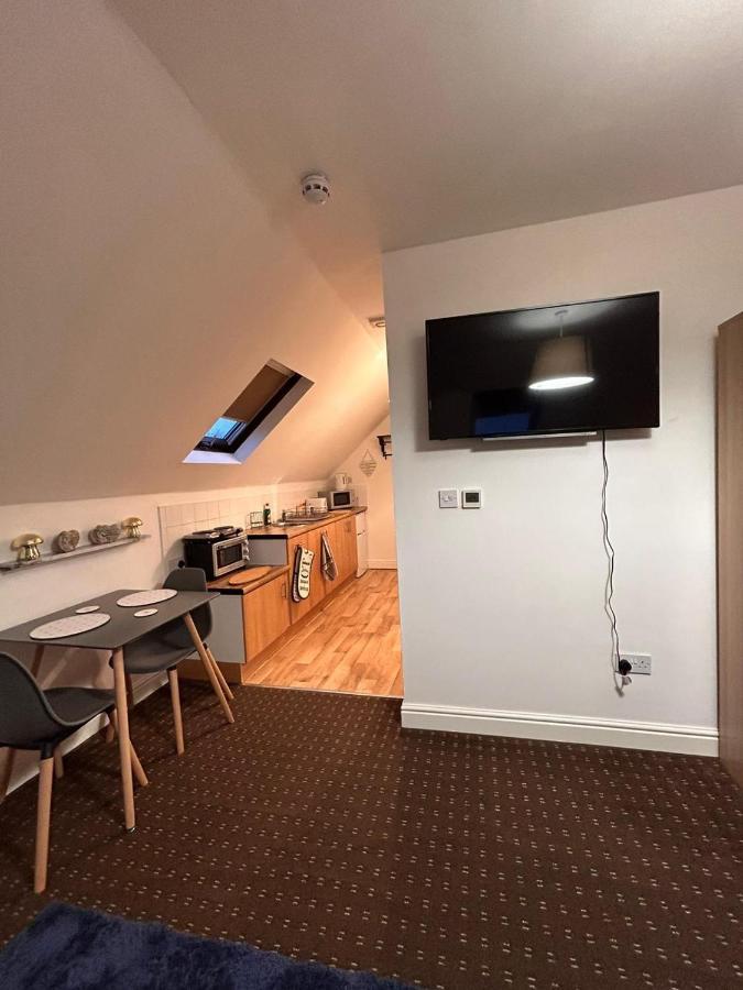 Bv Comfy Attic At Deighton *